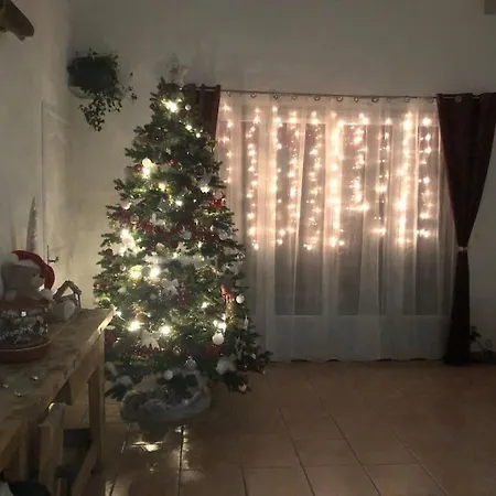 Maison Avec Piscine Intérieure Chauffée à 10min De Biarritz
