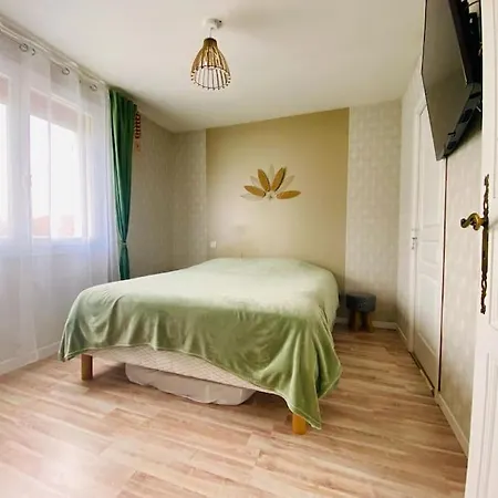 Maison Avec Piscine Intérieure Chauffée à 10min De Biarritz Villa