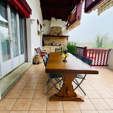 Maison Avec Piscine Intérieure Chauffée à 10min De Biarritz Ahetze