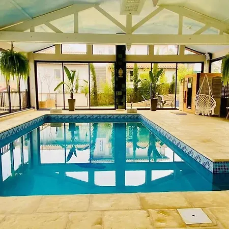 Villa Maison Avec Piscine Interieure Chauffee A 10min De Biarritz *