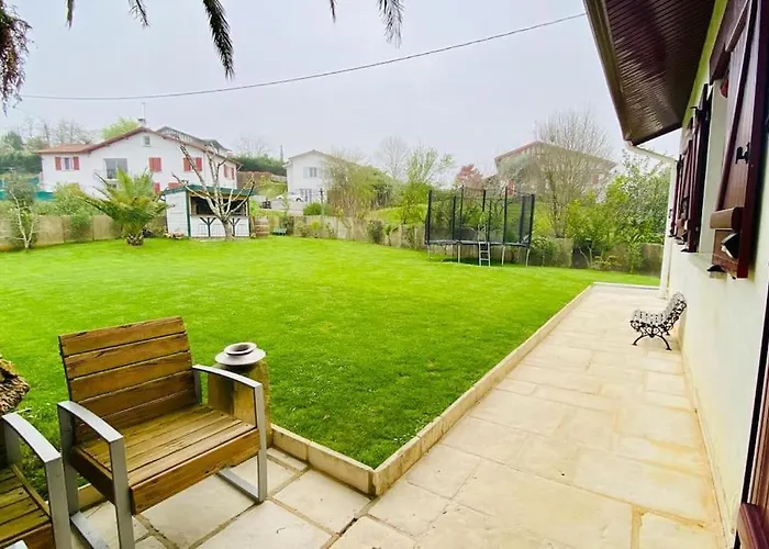 Maison Avec Piscine Interieure Chauffee A 10min De Biarritz Villa *