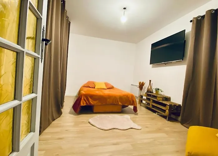 Maison Avec Piscine Interieure Chauffee A 10min De Biarritz Villa *