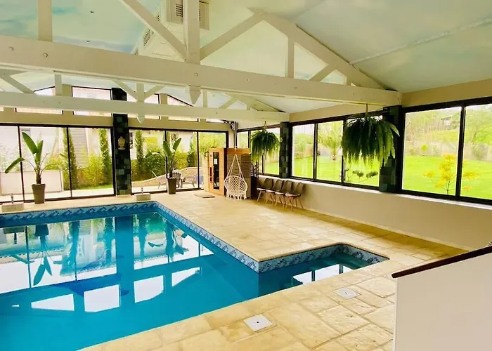 Maison Avec Piscine Interieure Chauffee A 10min De Biarritz * Ahetze
